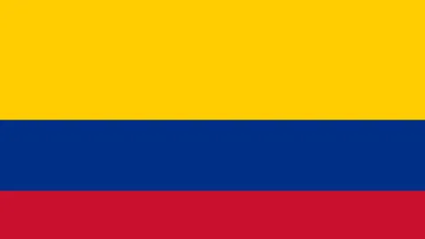 2025年亚冬会第九届中国队颁奖服惊艳亮相